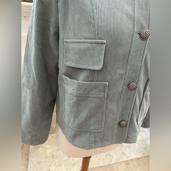 NWT Aaron & Amber Cropped Jacket - Picture 2 of 9